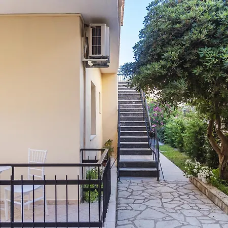 Apartman Bohotel Eleonas Anex