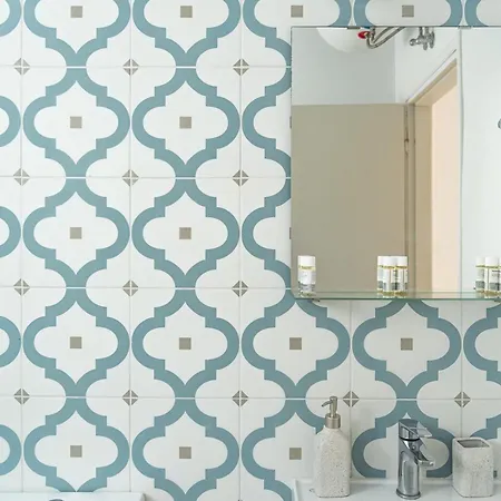 Eleonas Anex * Κάβος