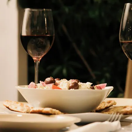 Eleonas Anex Apartman Kávosz