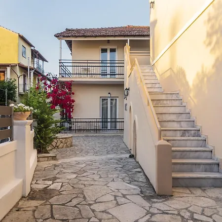 Apartament Bohotel Eleonas Anex 3*