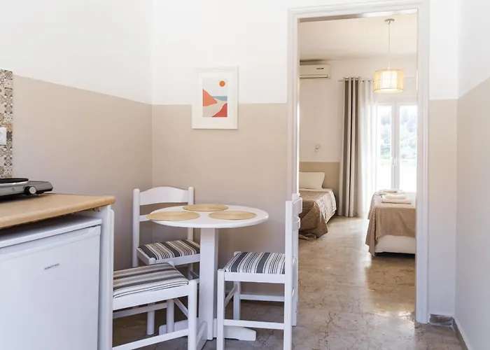 Appartement Eleonas Anex 3*