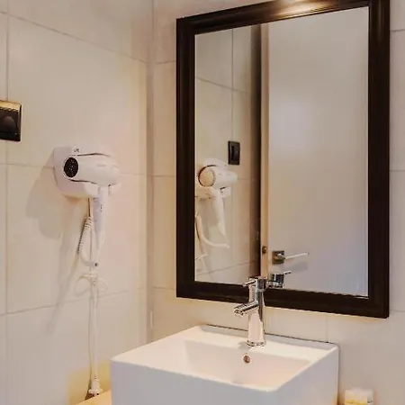 Bohotel Eleonas Anex Kávos